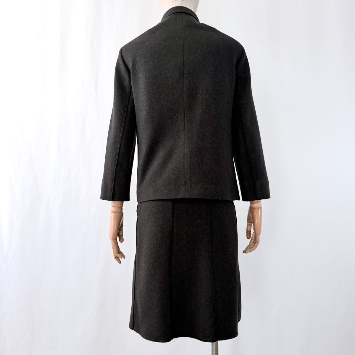 Akris Completi & Tailleur: AKRIS Wool Set Jacket + Skirt – Nuovo (secondo la descrizione) da Emmen venduto da Nightingale_2022 4