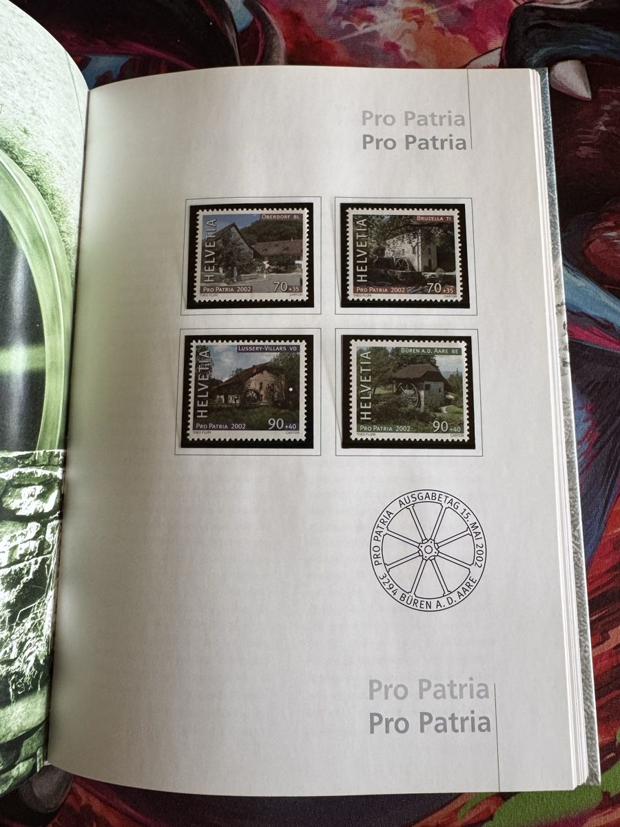 Alben: Schweizer Briefmarken Jahrbuch 2002 komplett postfrisch – Gebraucht aus Leutwil von Jaxon_withXx 6