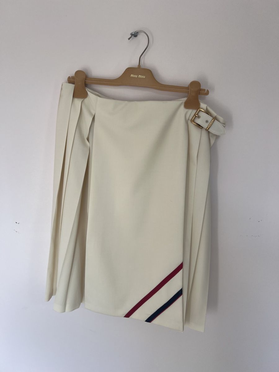 Miu Miu Gonne: Miu Miu wool mohair skirt 44 - NEW - unworn – Nuovo (secondo la descrizione) da Zürich venduto da wut_25df 5