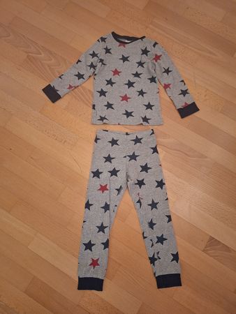 Pyjama "Sterne" von H&M in Gr. 110/116
