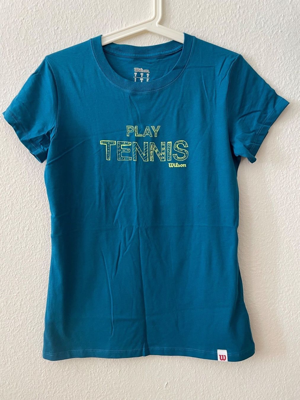 Wilson T-shirt: Wilson T-Shirt – Nuovo (secondo la descrizione) da Luzern venduto da emm_nw8g