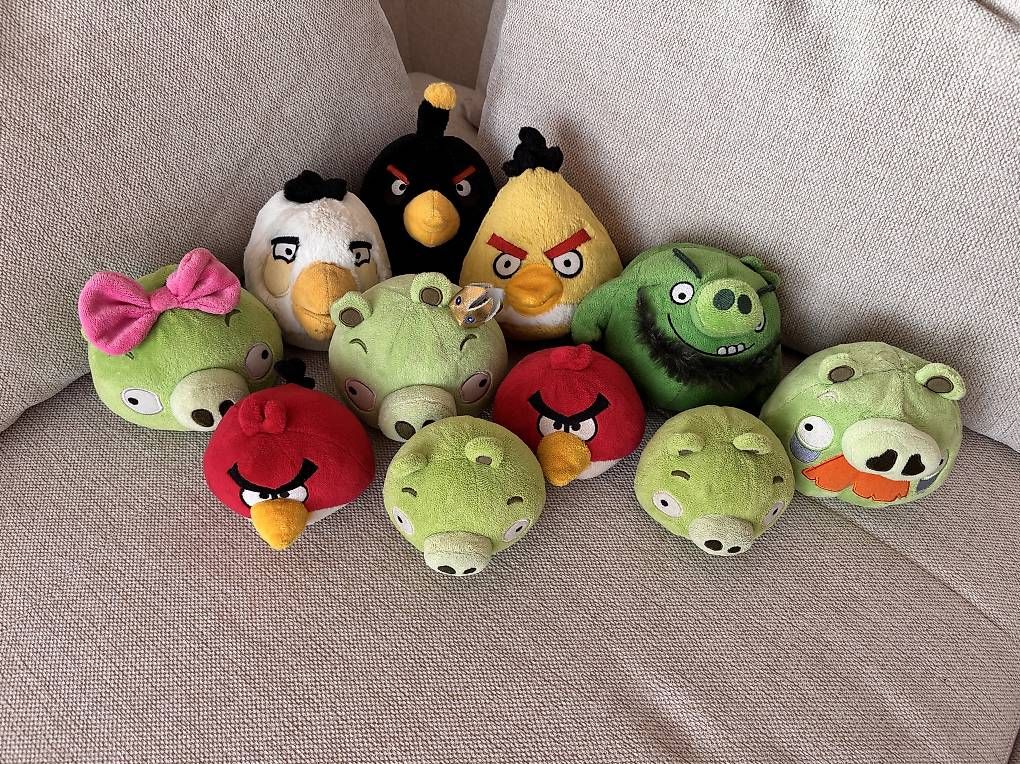 Giocattoli: 11 angry birds en peluche – Usato da Vessy venduto da ongaros