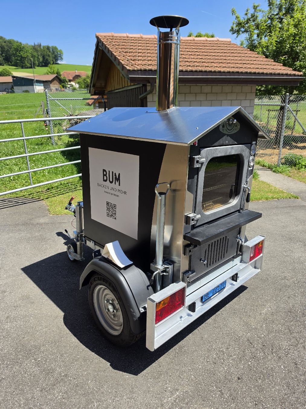 Backöfen: Mobiler Holzbackofen – Neu (gemäss Beschreibung) aus Forst b. Längenbühl von ru02