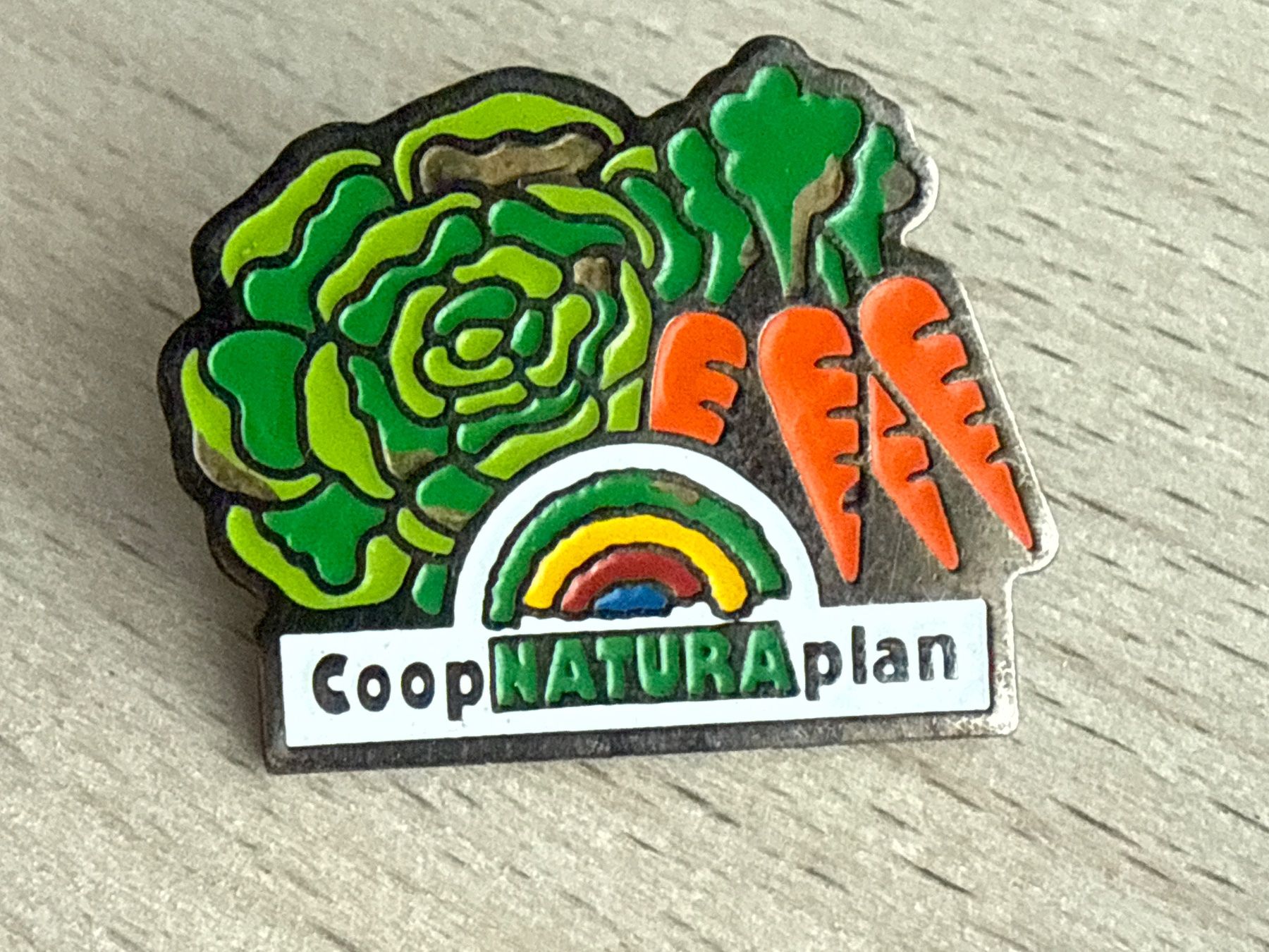 Plaketten & Abzeichen: Pin Coop Naturaplan – Gebraucht aus Glattbrugg von Schweigmatt