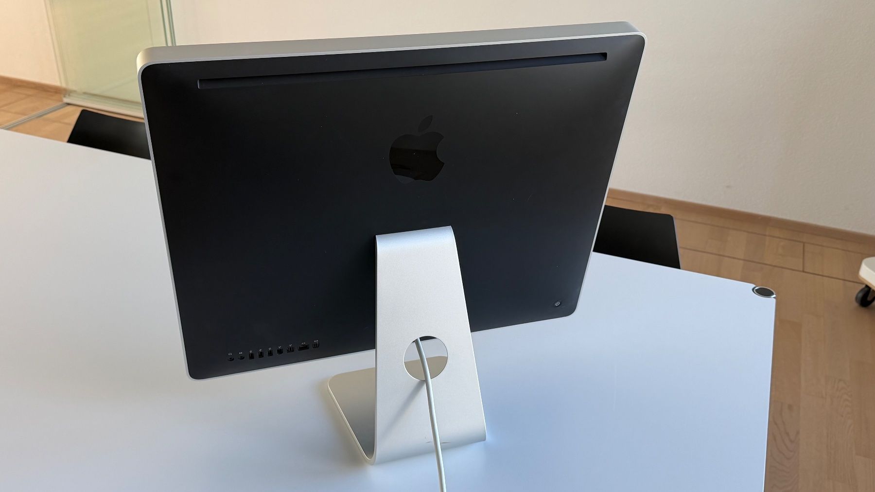 Apple PCs: iMac 24" - 2.8GHz Intel Core 2 Duo – D'occasion à Arni AG par Fairline 1