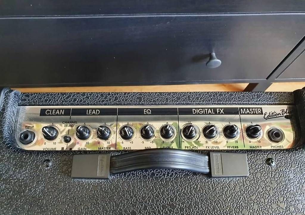 Hughes & Kettner Amplificatori: Gitarrenverstärker Hughes & Kettner – Usato da Herisau venduto da gabberina18 2