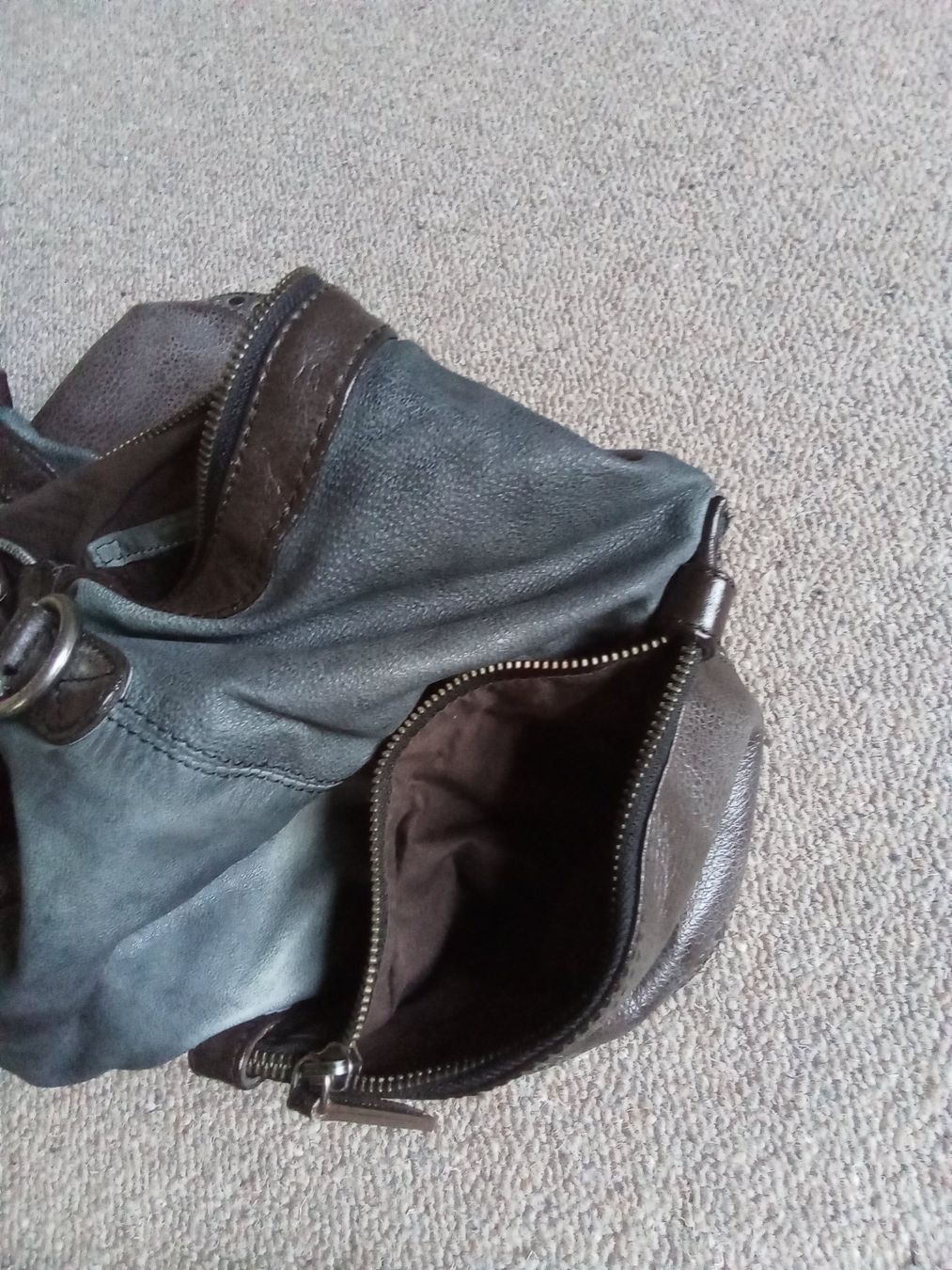 FredsBruder Borse da donna: FredsBruder Ledertasche – Usato da Uesslingen venduto da Thur66 3