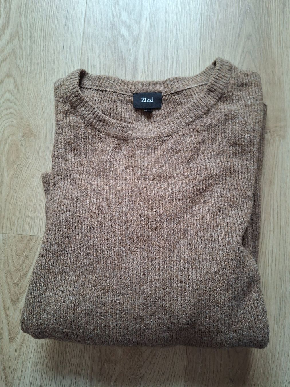Pullover & Sweatshirts: Strickpullover braun – Gebraucht aus Oberwil/Dägerlen von Dominique1606