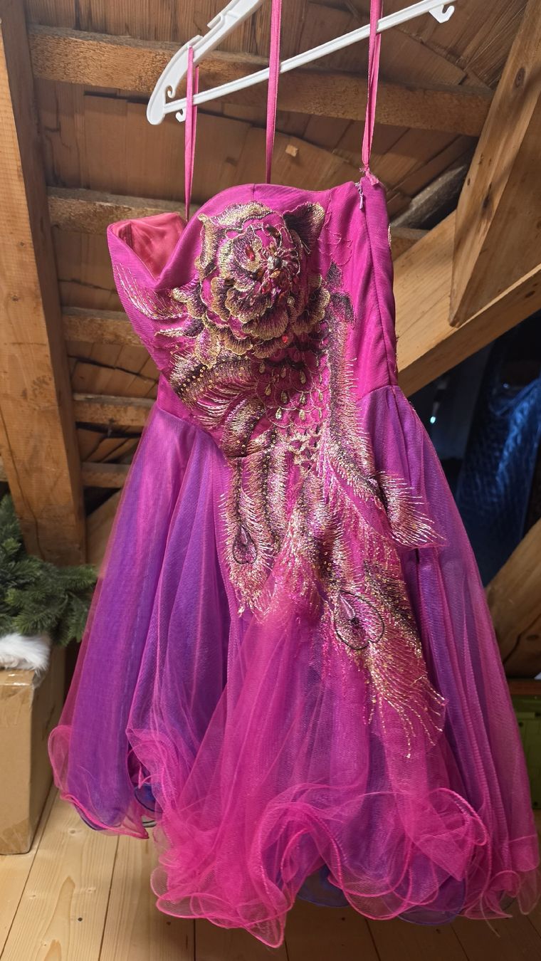 Kleider: Abendkleid  – Gebraucht aus Hausen am Albis von M.Kurz 1