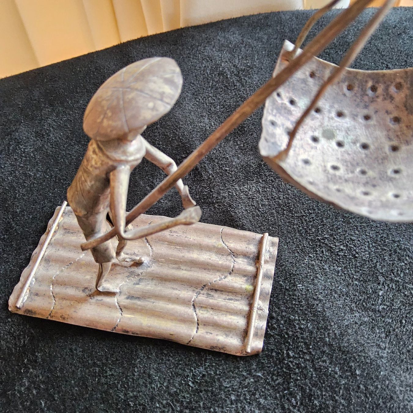 Statuette: Blechfigur Fischer auf Floss, China, Handmade – Usato da Zürich venduto da helsan 6