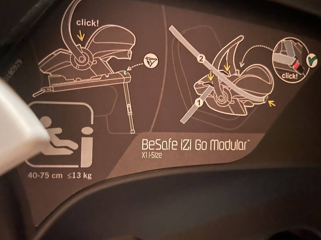 Seggiolini per auto: Autokindersitz /-schale mit Isofixstation von besafe – Usato da Zürich venduto da ann_m7gc 1