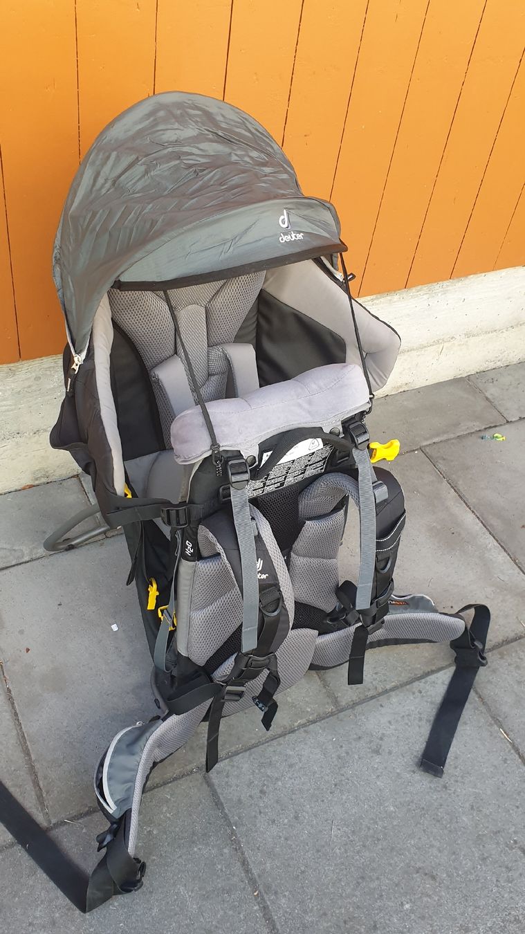 Deuter Porte-bébés ventraux & dorsaux: Deuter Kid Comfort 3 – D'occasion à Hausen am Albis par HFra87 1