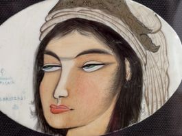 Handgemalte persische Miniatur auf Knochen – Shahrzad