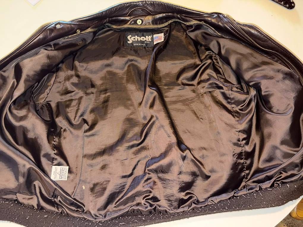 Vestes: 14 Bomber Flyer Pilot by Schott NYC  – D'occasion à Biel/Bienne par loudmuffles 1