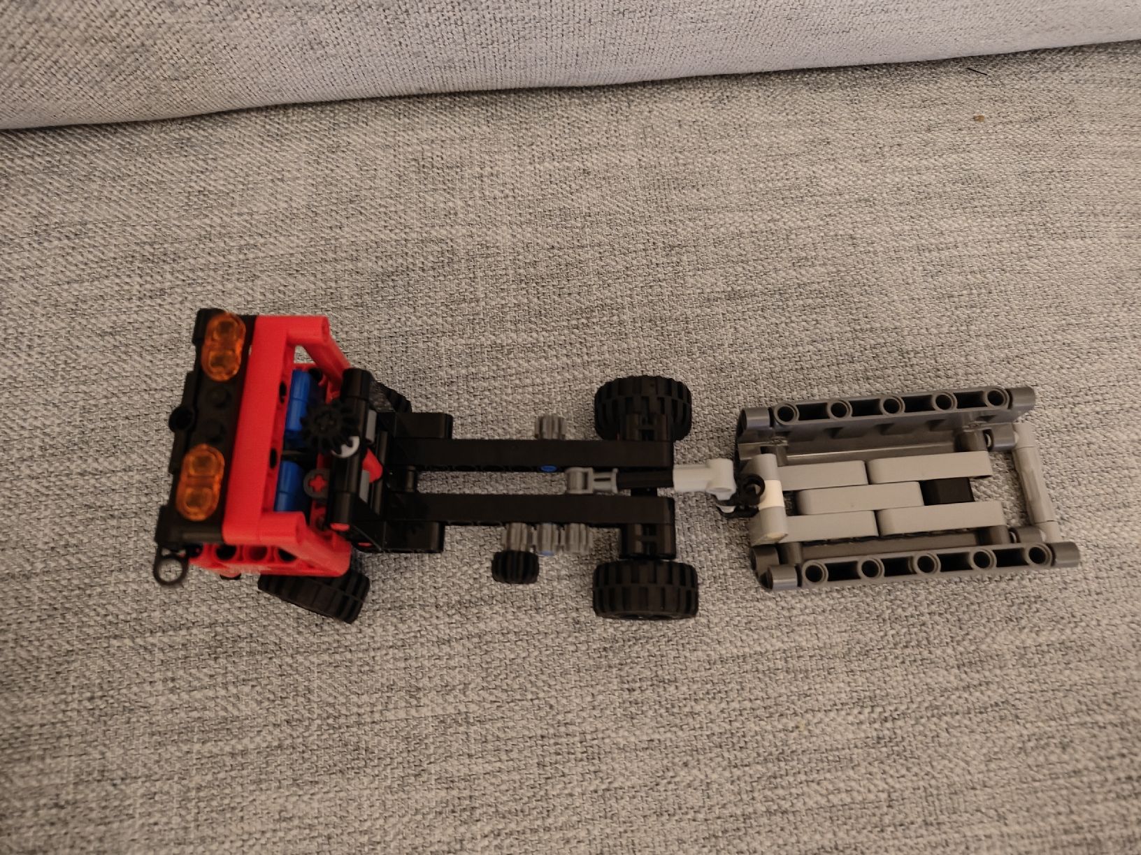 Lego Kit di costruzioni: Lego 42084 :Technic: Absetzkipper – Usato da Tuggen venduto da Basinger 3