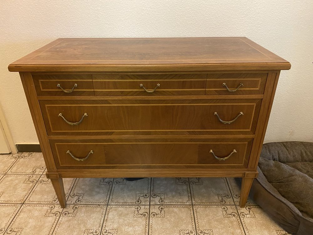 Antike Kommode, Holz, Vintage Look (Gebraucht) in Breitenbach für CHF ...