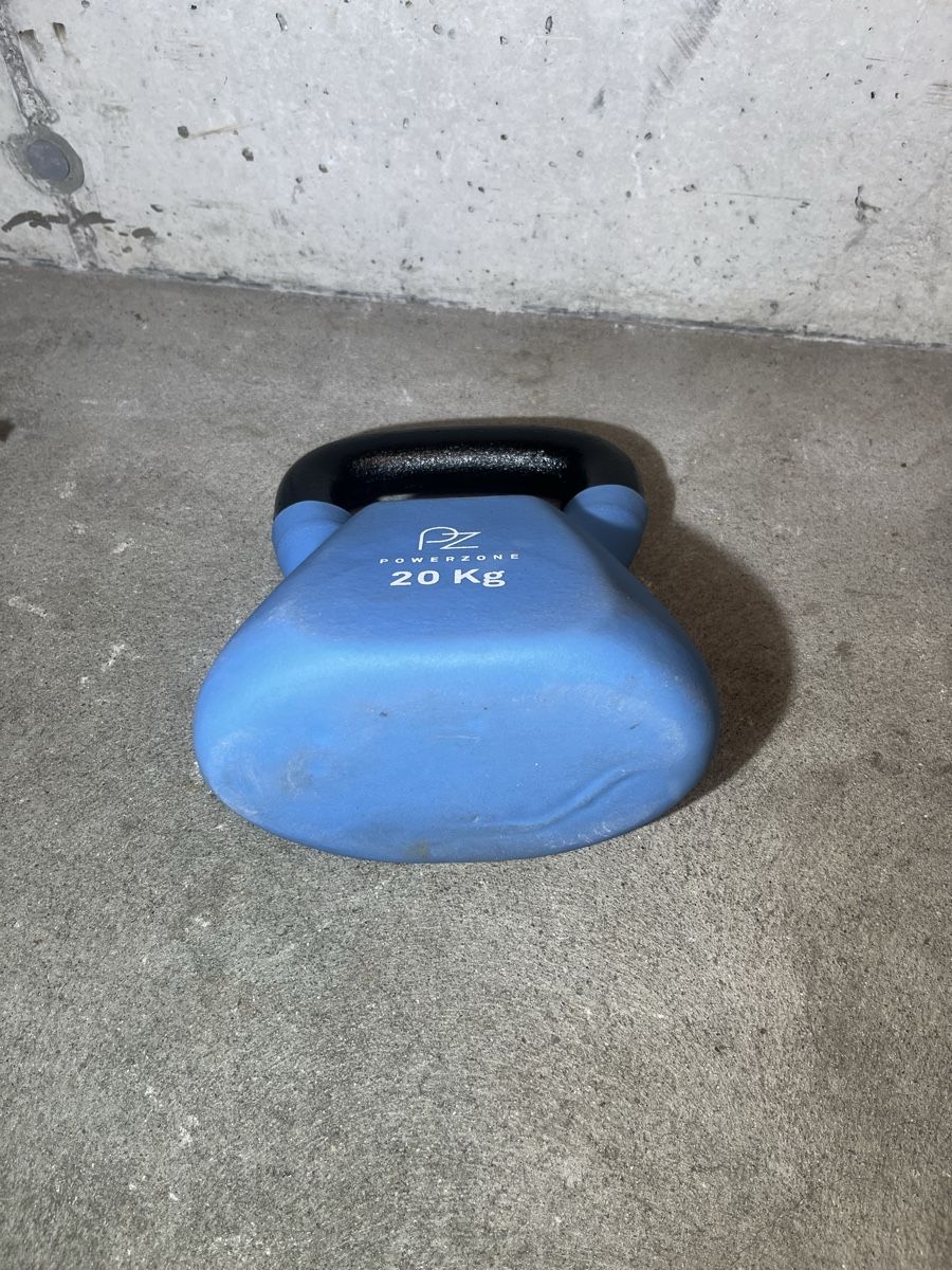 Powerzone Hanteln & Gewichte: Kettlebell Powerzone blau 20 Kg neuwertig – Gebraucht aus Würenlos von KLG_3TBs 3