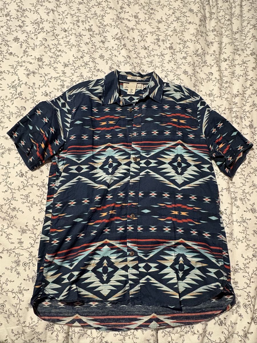 H&M Camicie: h&m – Usato da Roveredo GR venduto da pez_7fjy