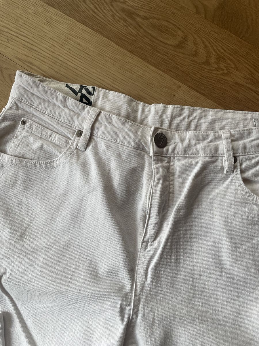 Opus Jeans: Opus Lani Damen Jeans, Gr. 30, Weiss – Gebraucht aus Oberwil BL von another-day-of-sun 1