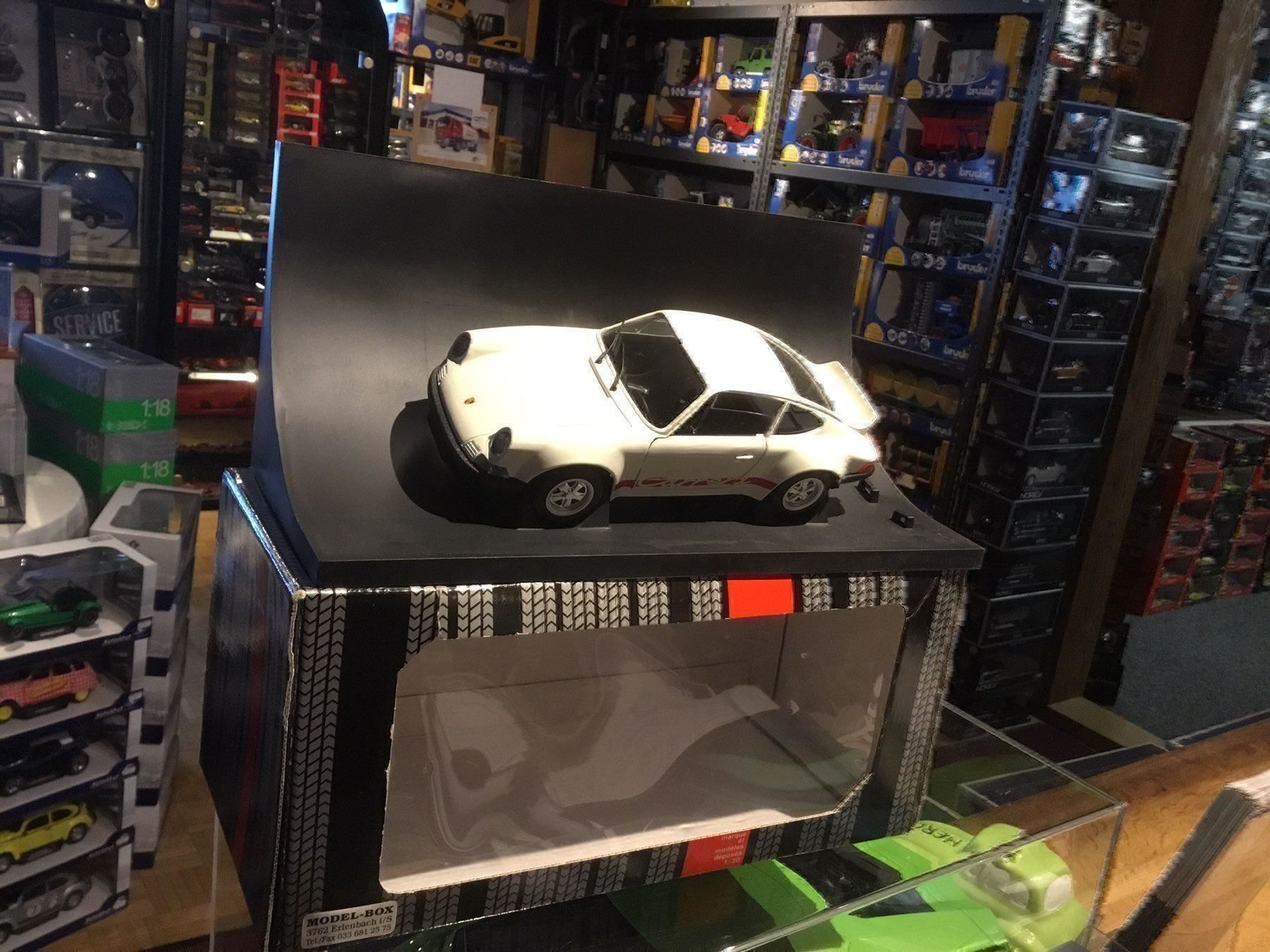 Porsche Modellini d'auto: Porsche 911 RSR 2.8 – Nuovo e nell'imballaggio originale da Erlenbach im Simmental venduto da Model_box 4