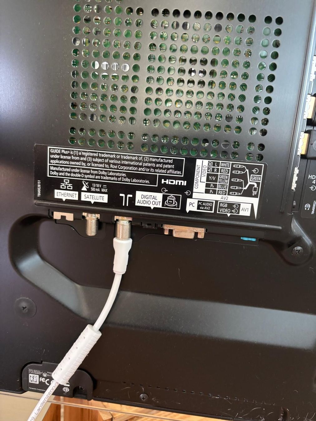 Panasonic Fernseher: Fernseher Panasonic – Gebraucht aus Ibach von yan_zrchr 1