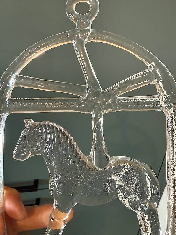 Kosta Boda Tutte le decorazioni: Kosta Boda Pferd Glas Ornament – Usato da Leissigen venduto da SKcool 1
