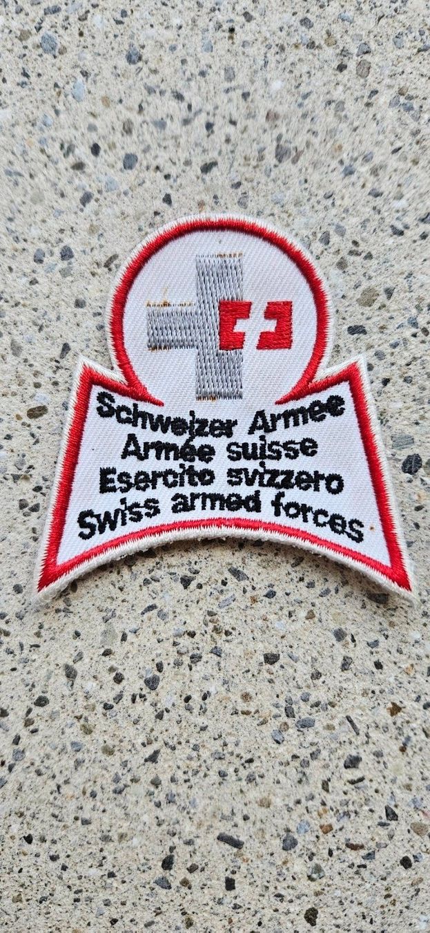 Schweizer Armee Placchette & Badge: *** Badge Schweizer Armee ***  – Usato da Riedholz venduto da fr_sIruP