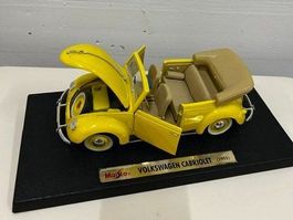 Modellauto VW Käfer Cabrio (1951)