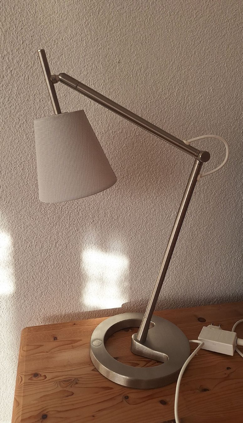 Ikea Lampade: Stylische Lampe, verstellbar. – Usato da Bassersdorf venduto da Makeje58 1