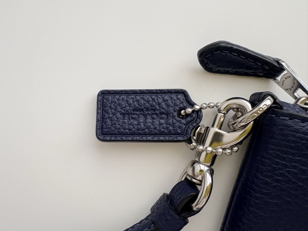 Coach Borse da donna: Coach Navy Wristlet – Nuovo (secondo la descrizione) da Basel venduto da klo_n59g 3