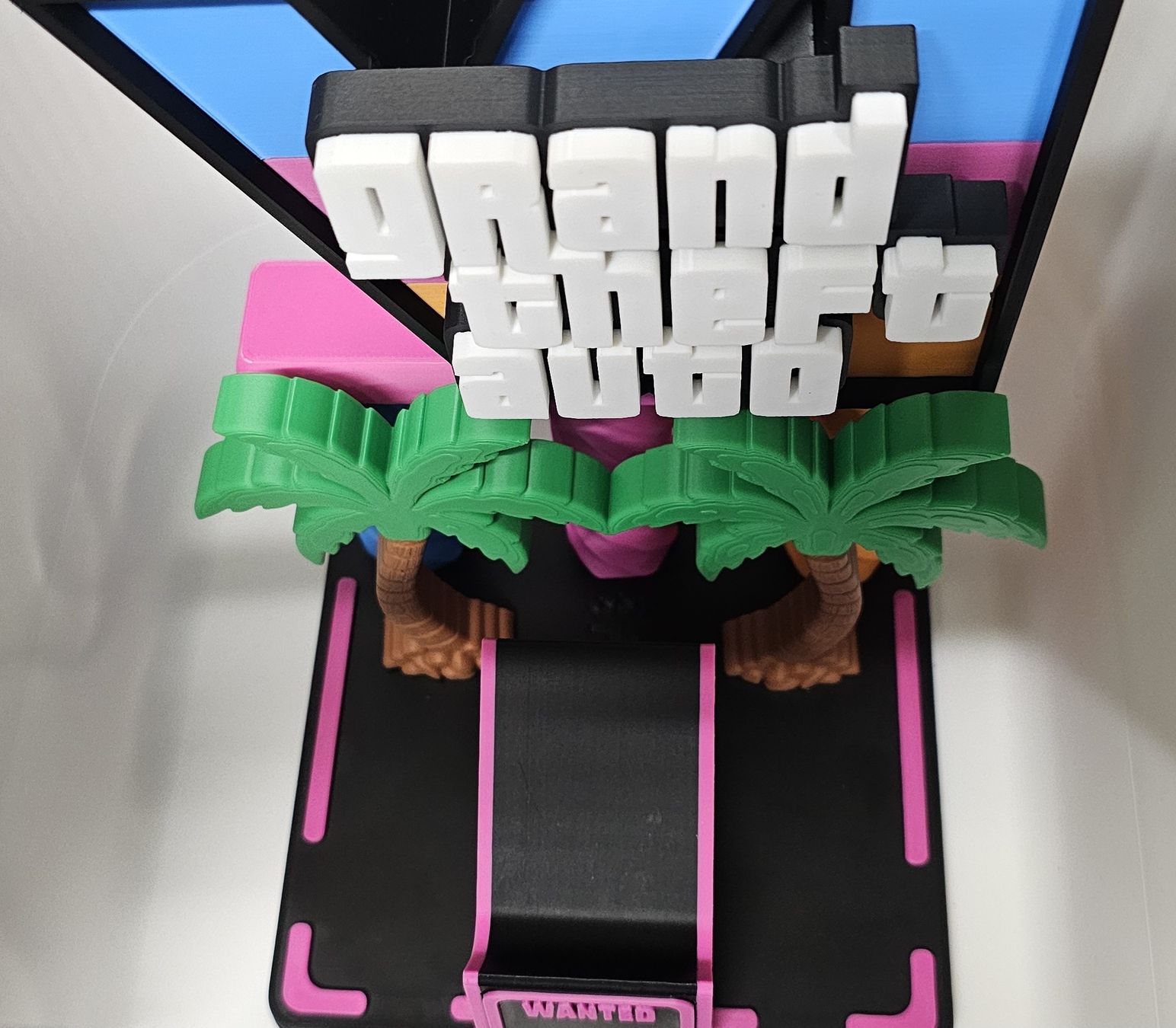 Giochi: GTA 6 Controller Ständer 3D Druck Neu – Nuovo (secondo la descrizione) da Turbenthal venduto da Roofman28 9