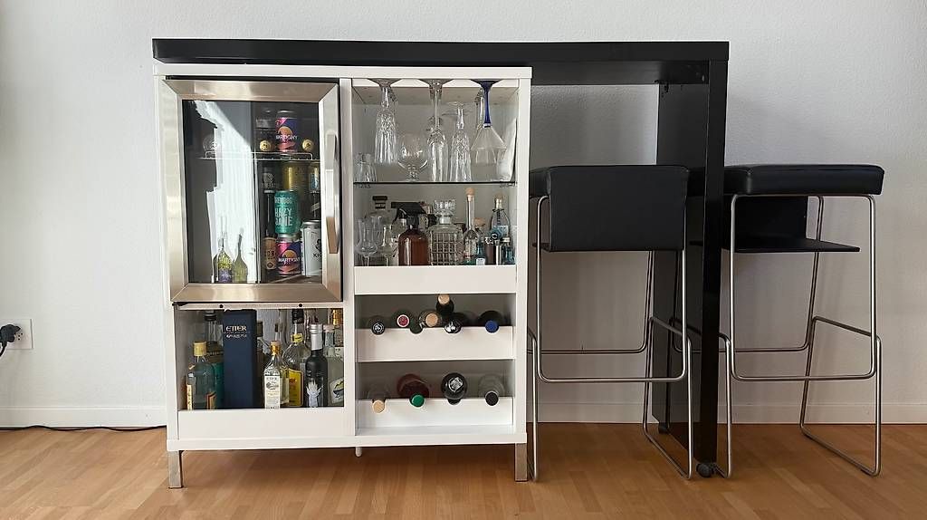 Equipement de magasin & Foires: Bar – D'occasion à Steinhausen par nadine2707 1