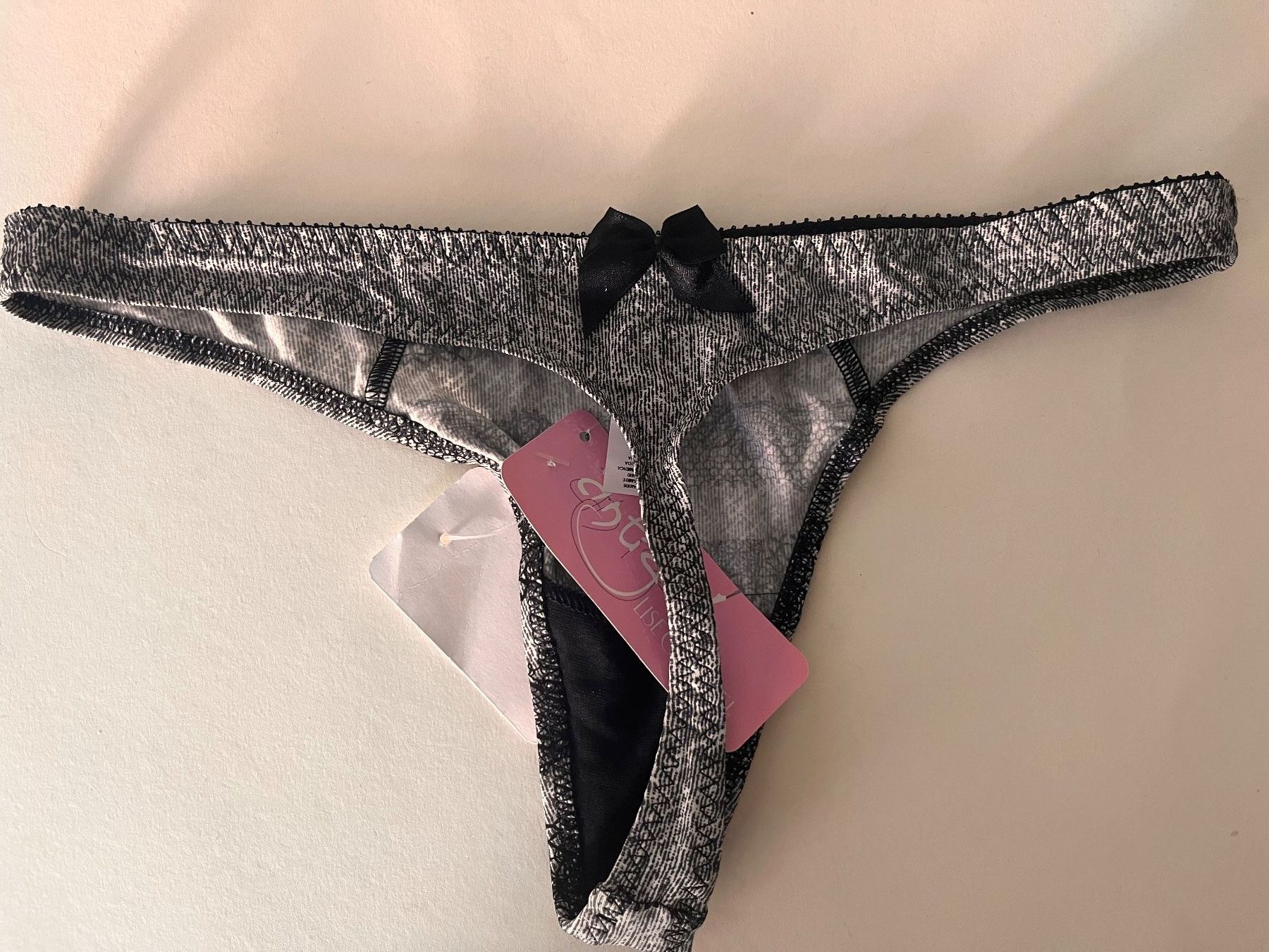 Autres dessous: ANTIGEL, String, Grösse 40, Farbe Grau – Neuf avec emballage d'origine à Rudolfstetten par gst_g7xl 2