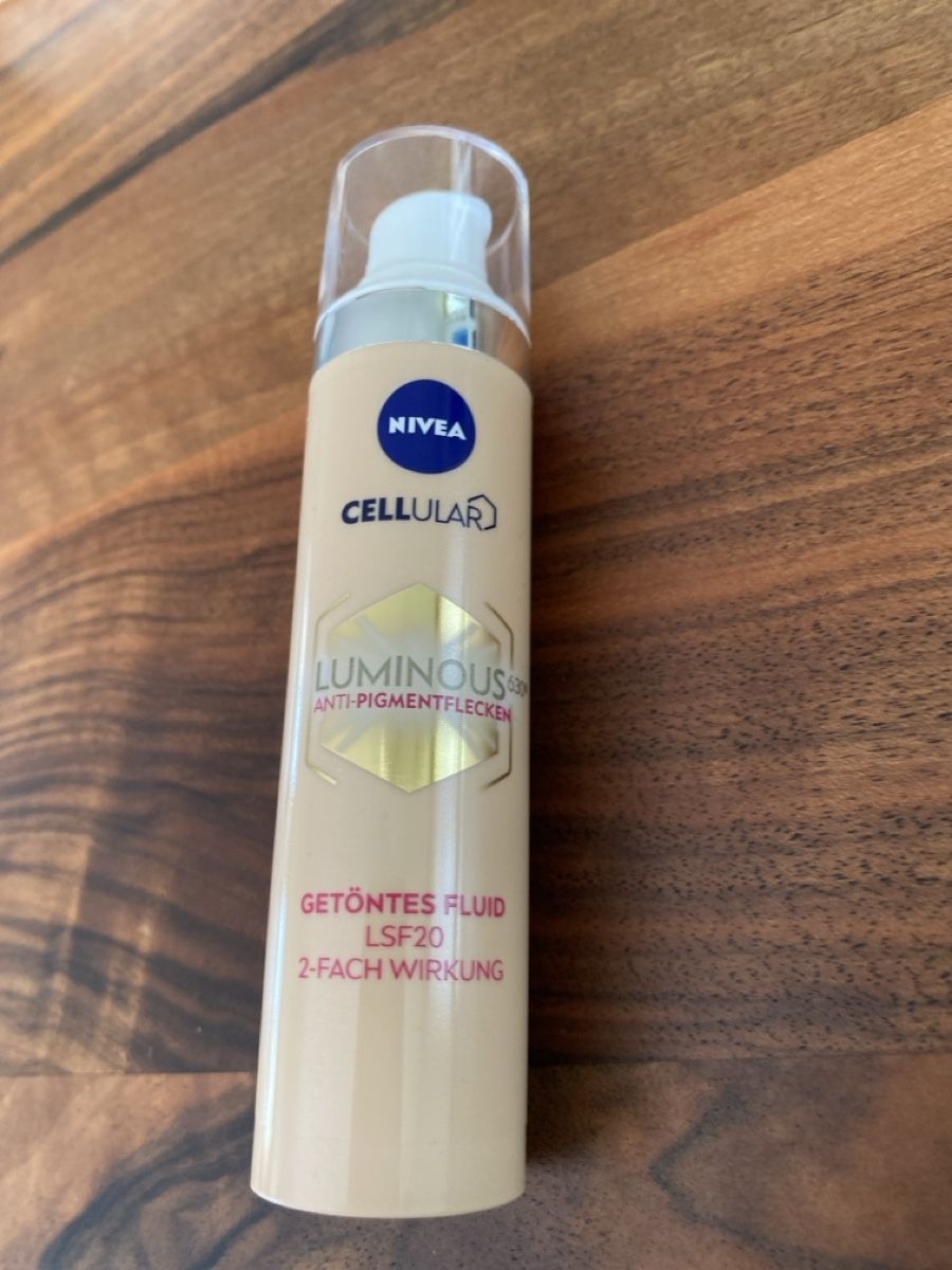Nivea Cura del viso: Nivea Cellular Luminous Teint Fluid LSF20, neu, ungeöffnet – Nuovo e nell'imballaggio originale da Erlenbach ZH venduto da renata-c