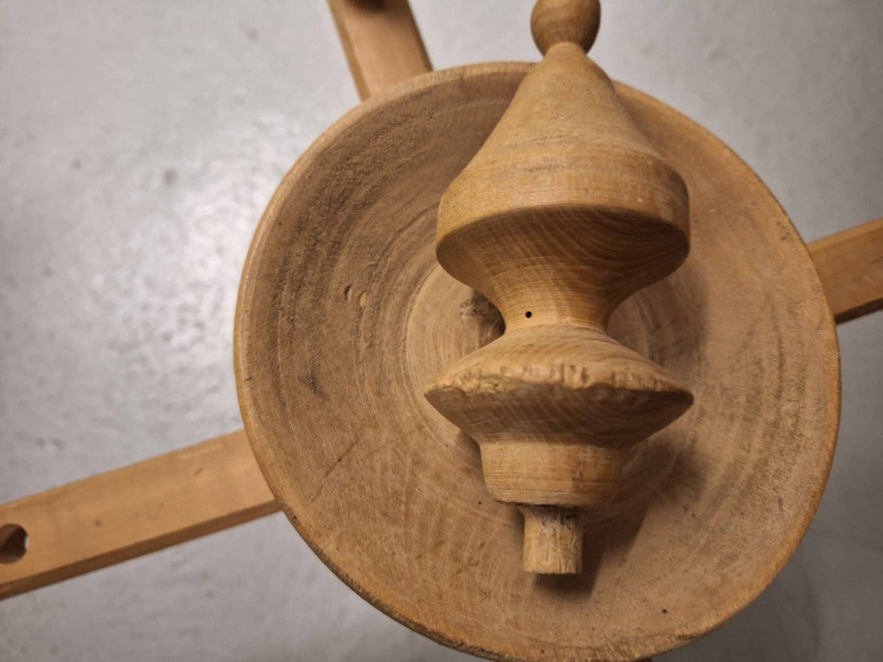 Articles en bois: Enrouleur de laines – D'occasion à Kloten par flo_r5hm 1