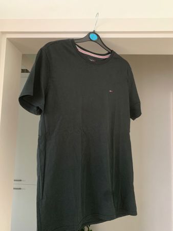 Schwarzes Tommy Jeans T-Shirt Grösse M