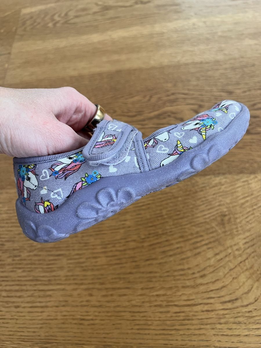 Scarpe per ragazze: Superfit Hausschuhe Einhorn, Grösse 27 – Usato da Luzern venduto da Natalie_Ily8 2
