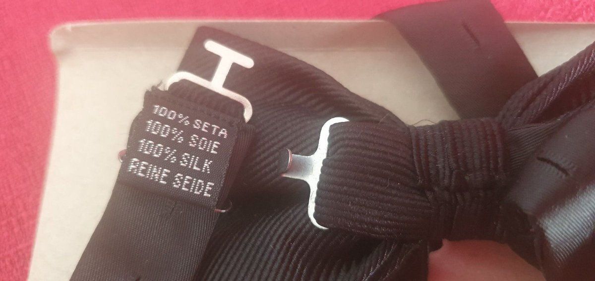 Altro in  Abbigliamento & Accessori: Edles Herren-Set: E.L. Hosenträger, Fliege & Einstecktuch – Nuovo e nell'imballaggio originale da Auw venduto da beretta1966 4