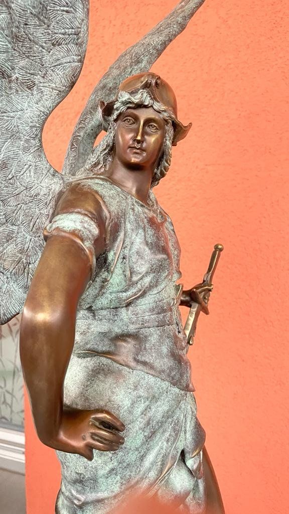 Statuette: Bronzefigur Grossbronze ca.28kg "Friedensengel" Felix Coutan – Nuovo (secondo la descrizione) da Lengnau BE venduto da Steinbock.