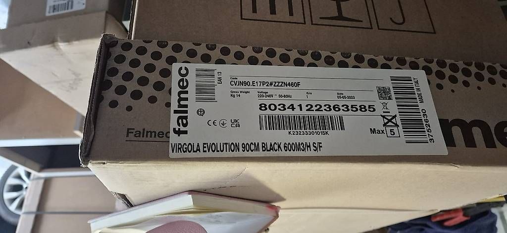 Cappe di aspirazione: FALMEC hotte encastrable VIRGOLA BLACK EVOLUTION (90 cm) – Nuovo e nell'imballaggio originale da Les Hauts-Geneveys venduto da Topolino_73