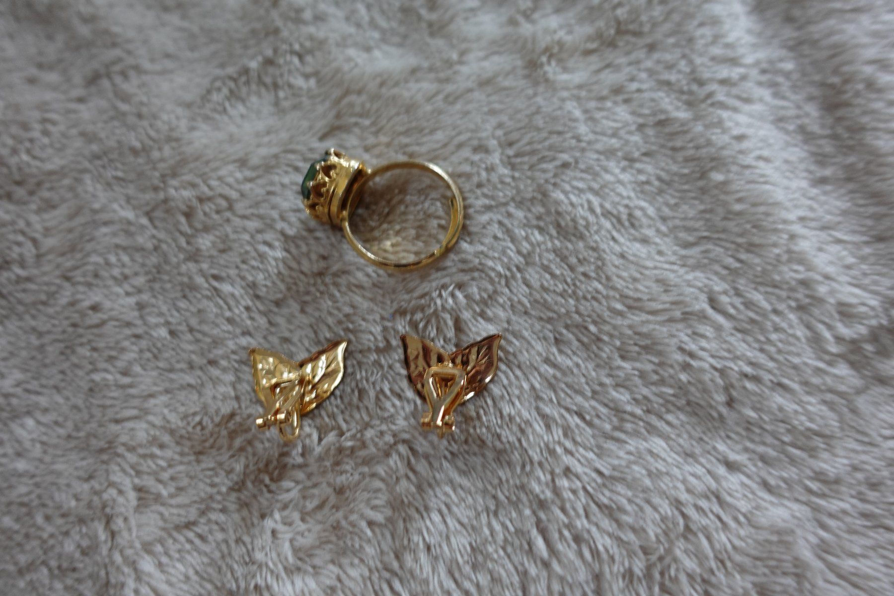 Altri gioielli: 1 schönes 40 teiliges Modeschmuck Set – Usato da rorschach venduto da Babsi64 9