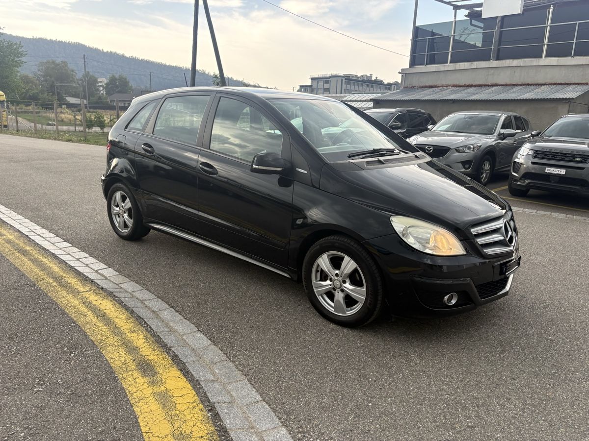 Mercedes-Benz Automobili: Mercedes Benz B170 / Ab MFK – Usato da Aarburg venduto da AHP4665 2