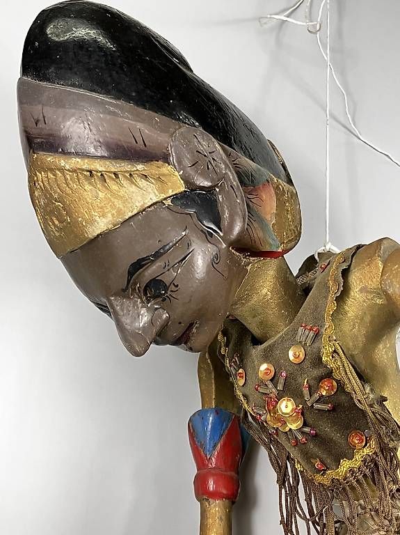 Bambole: Alte asiatische Stabpuppe – Usato da Horw venduto da luzernicus
