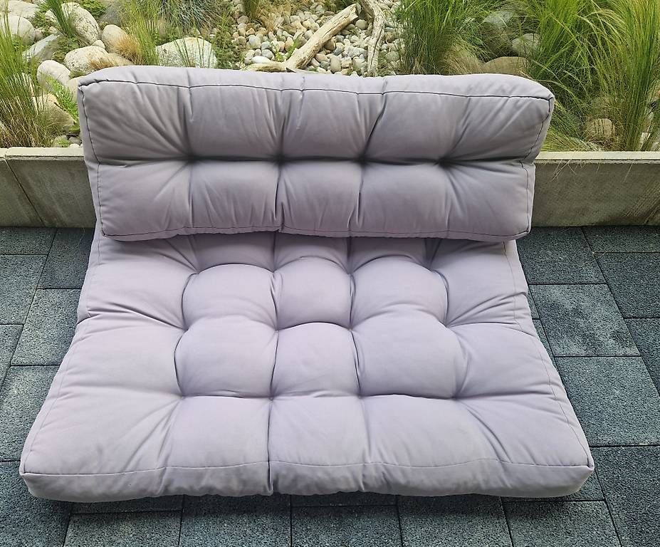 Cuscini: Coussins de palettes – Usato da Cugy VD venduto da deb_7ln6