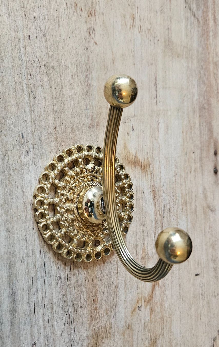 Handtuchhalter: Patère murale double en bronze doré – Neu (gemäss Beschreibung) aus Lausanne von Toko_Lausanne 1