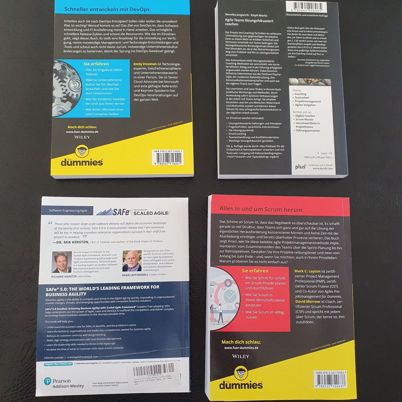 Bücher: 4 Bücher / 4 Livres Scrum - Safe - Agile - DevOps – Neu (gemäss Beschreibung) aus Suhr von Lavigie 1