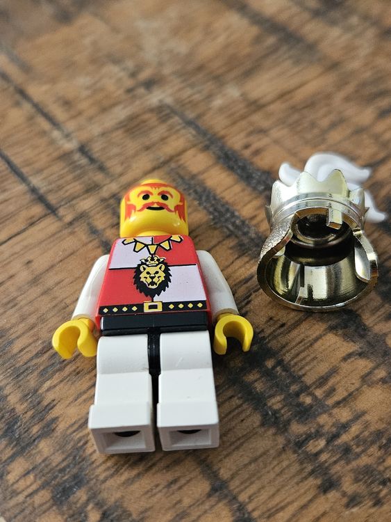 Lego Baukästen: lego figurine castle cas059 Royal Knights – Gebraucht aus Confignon von Ecrofigs 2