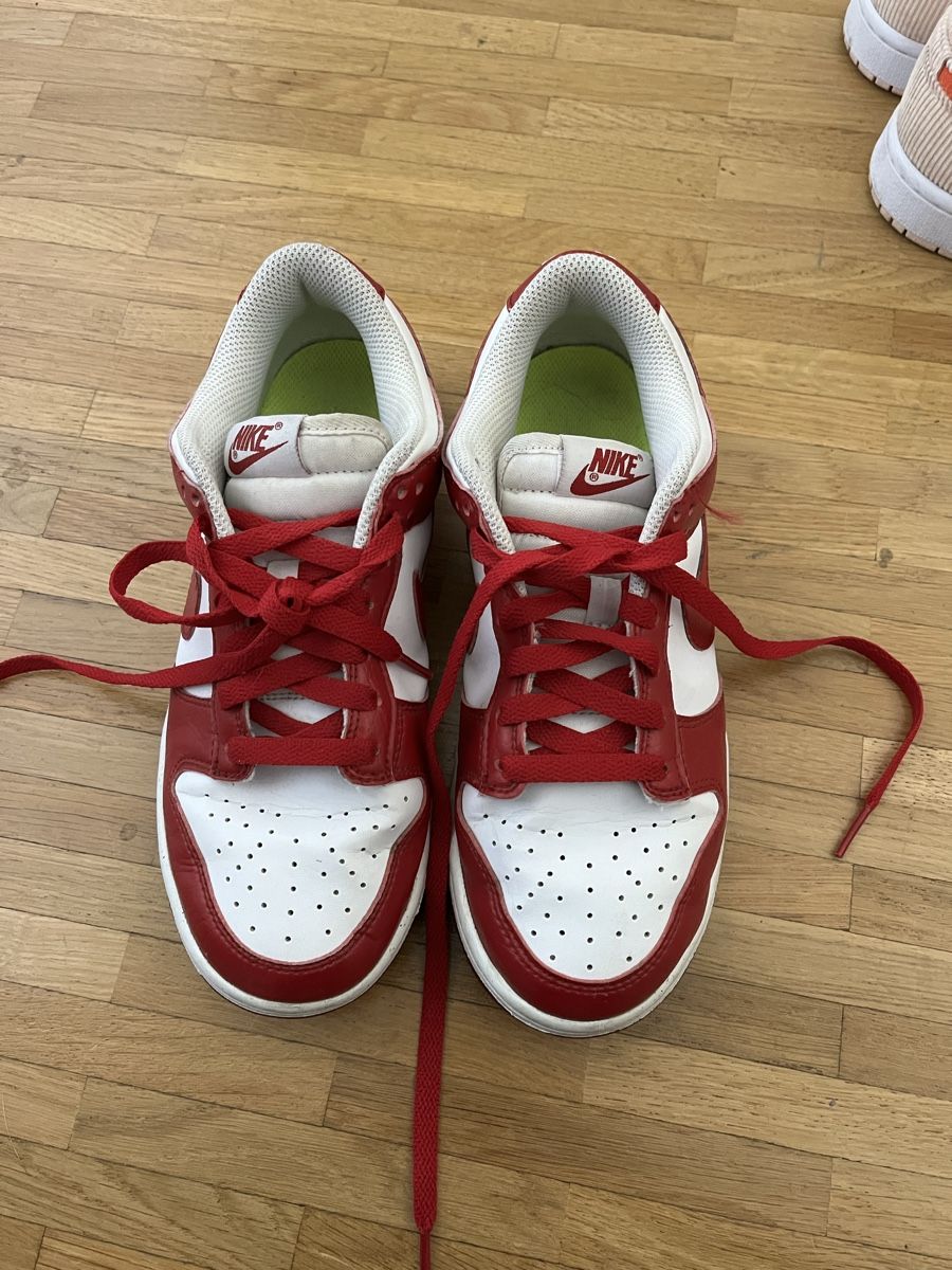 Nike Chaussures femmes: Baskets Nike 37.5 – D'occasion à Genève par van_yjj2 1