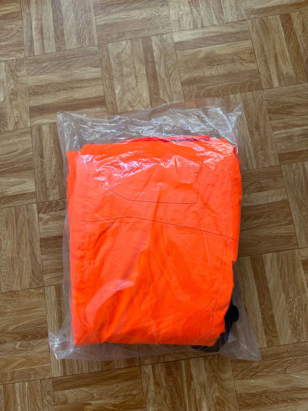 Hosen: Latzhose warm  Gr. M – Neu und originalverpackt aus Domat/Ems von tip-top007 2