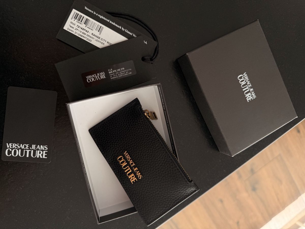 Portafogli: Versace Jeans Couture Black Leather Card Holder – Nuovo e nell'imballaggio originale da Avenches venduto da ivk_tzw5 2